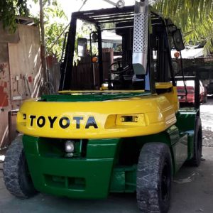 Perak Forklift 7 Ton